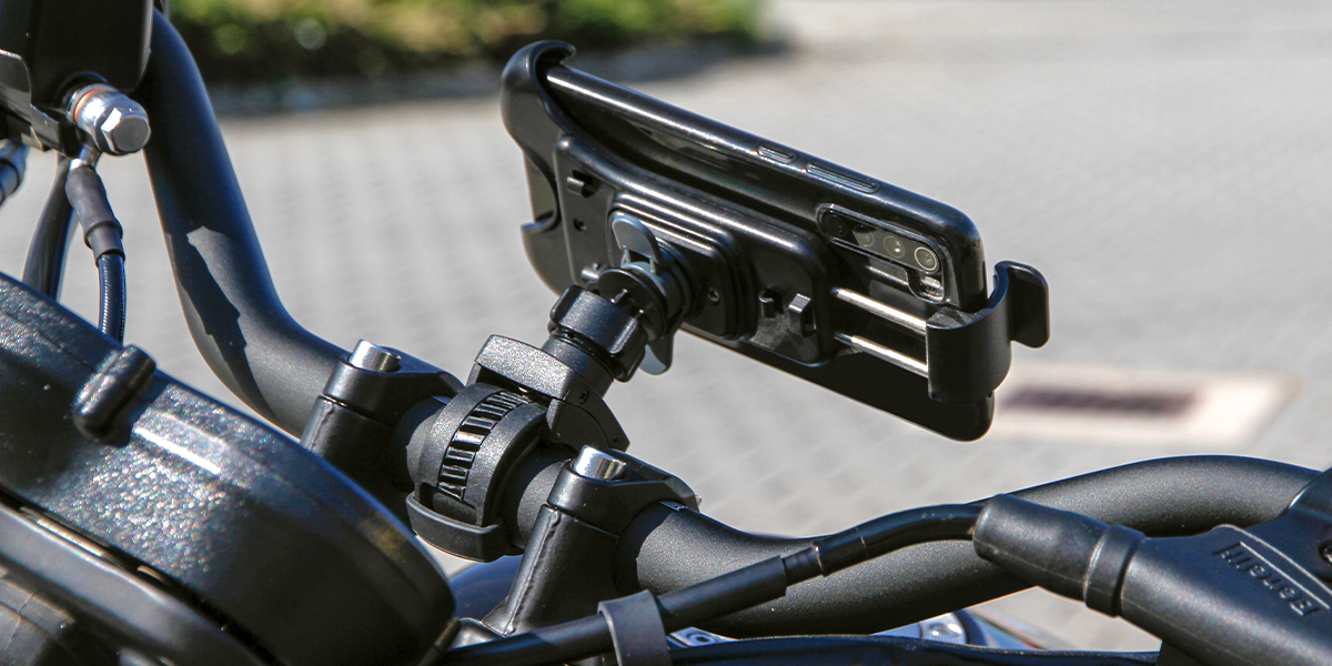 Porta Telefono da manubrio per moto e biciclette RIDEX MECHA LAMPA art.  72537 – La Lambretta Moto