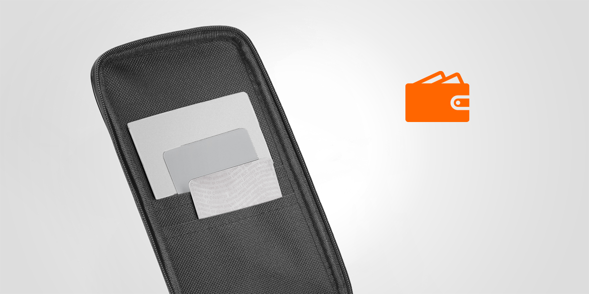 Custodia universale per smartphone - 3 misure