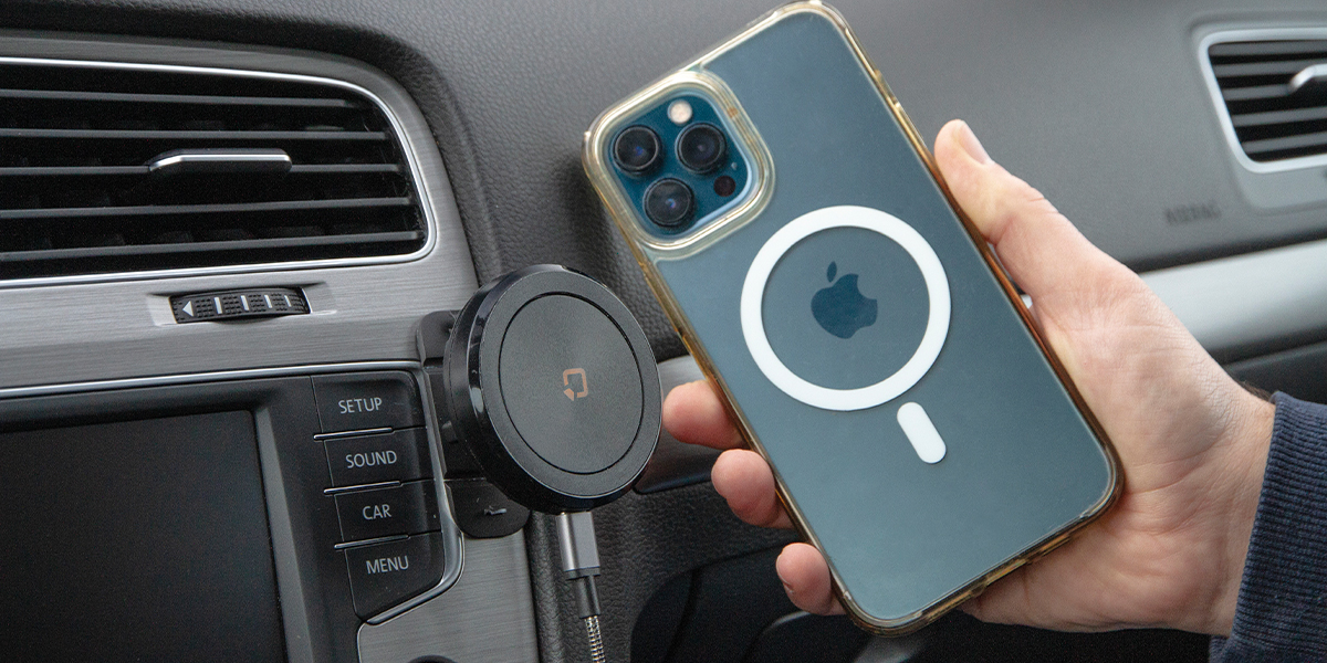 Optiline Mag Pro Wireless Stick Porta cellulare per auto adesivo magnetico  con ricarica wireless