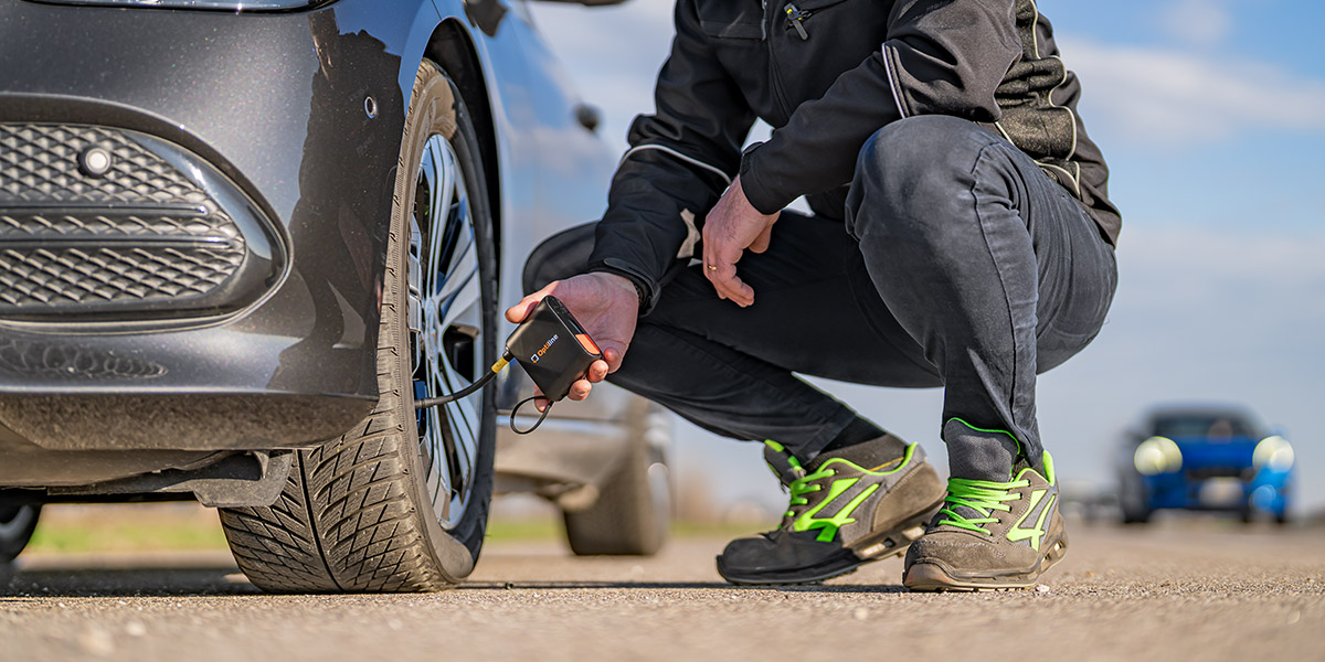 Mini compressore portatile 91961-A-30.jpg